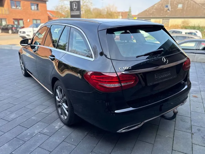 Mercedes-Benz C 180