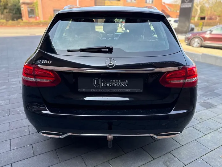 Mercedes-Benz C 180