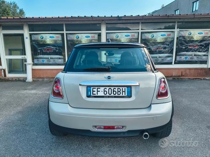 MINI Cooper D