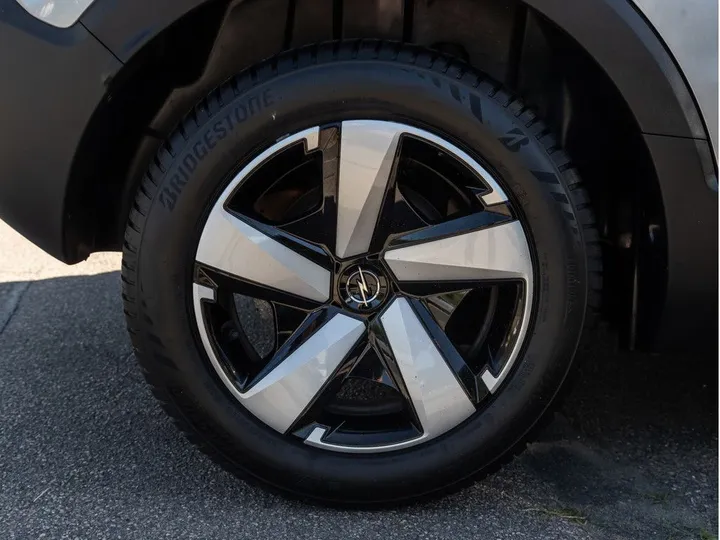 Opel Crossland (X)