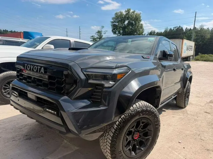 Toyota Tacoma