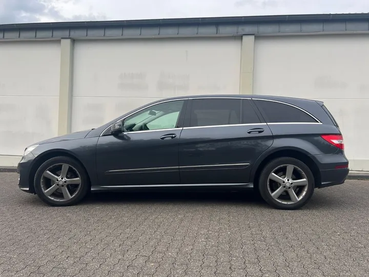 Mercedes-Benz R 350