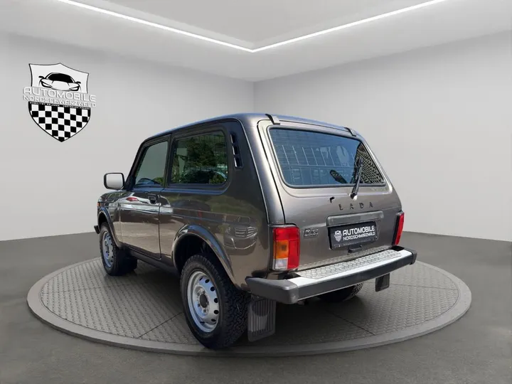 Lada Taiga