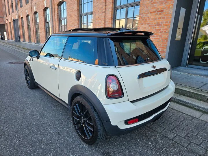 MINI John Cooper Works
