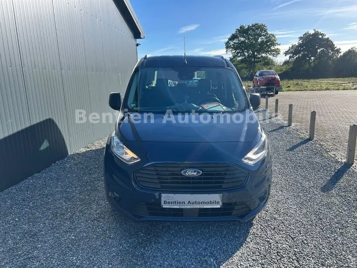 Ford Tourneo