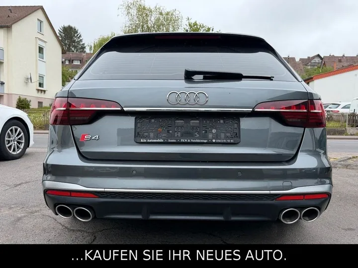 Audi S4