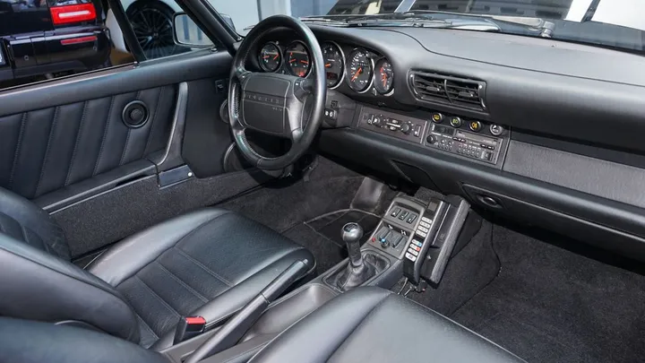 Porsche 964