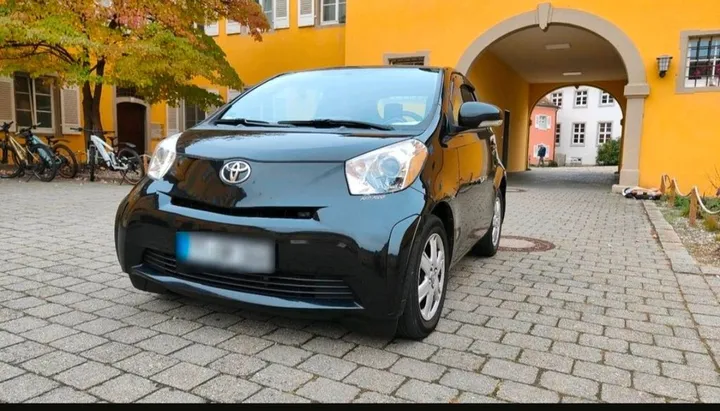 Toyota IQ