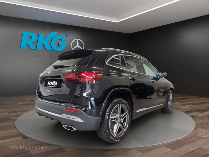 Mercedes-Benz GLA 250