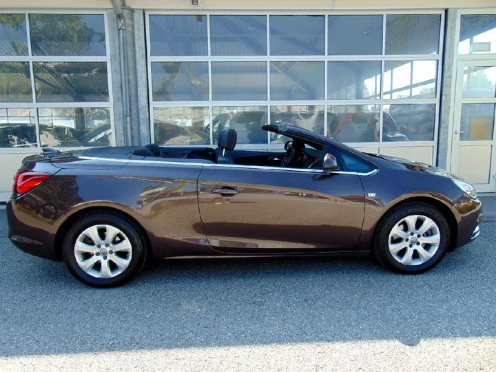 Opel Cascada