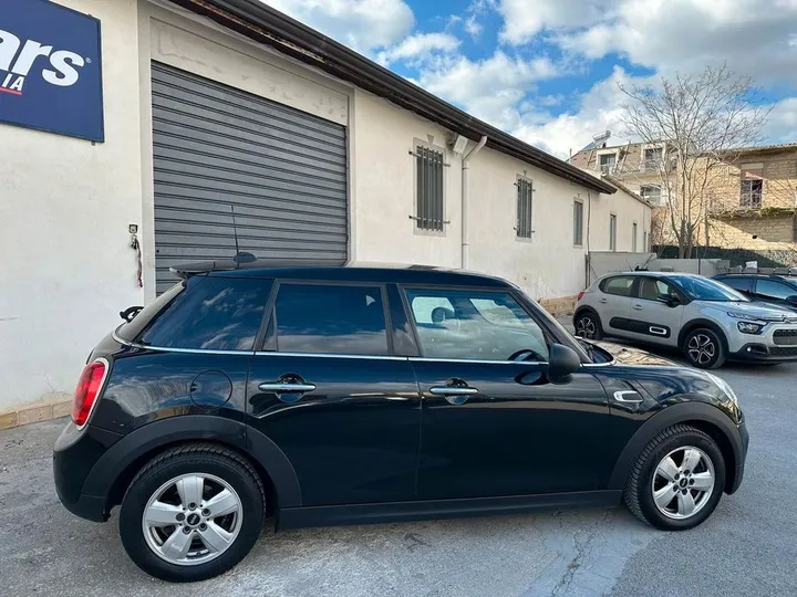 MINI Cooper D