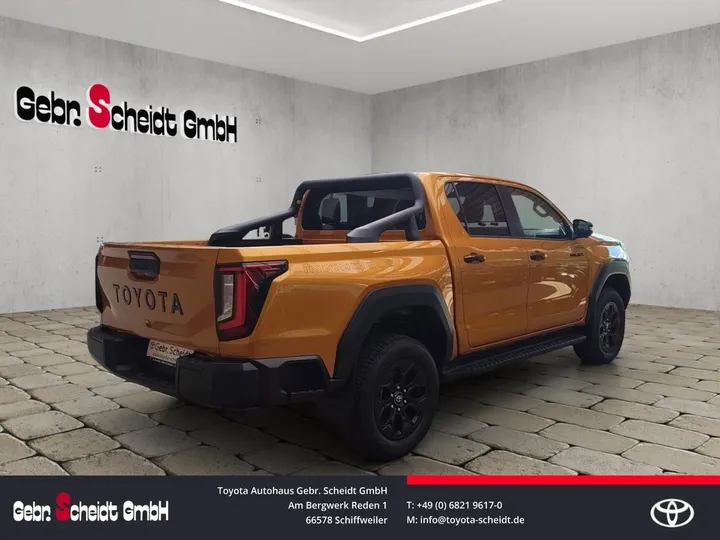 Toyota Hilux