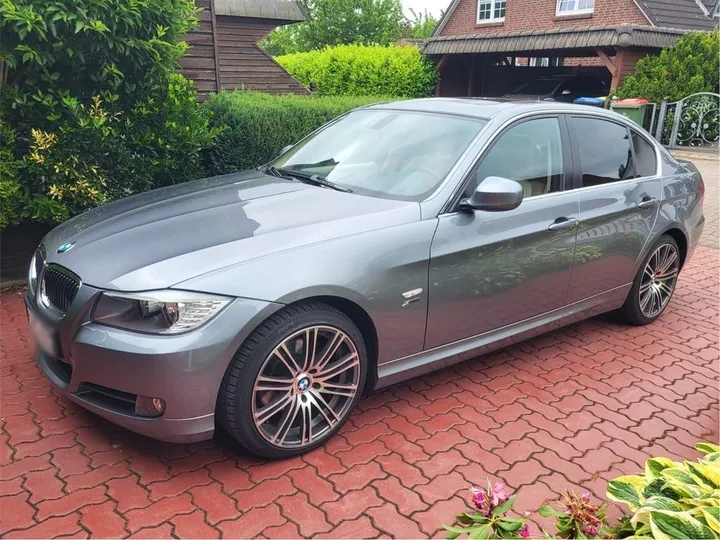 BMW 325