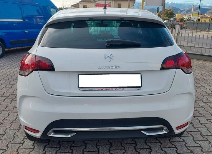 DS Automobiles DS4