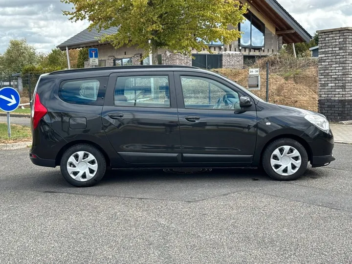 Dacia Lodgy