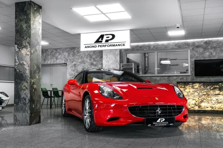 Ferrari California