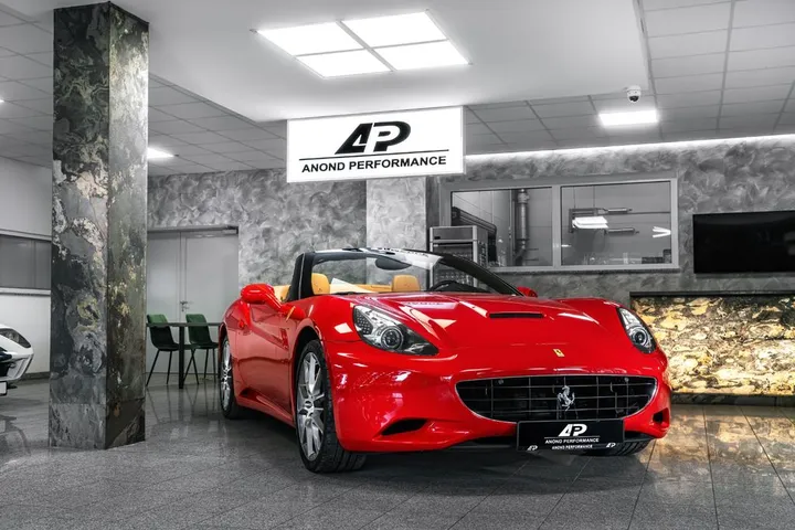 Ferrari California