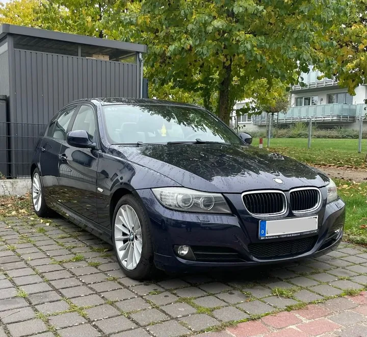 BMW 320