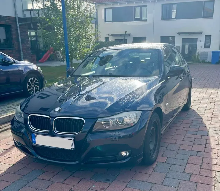 BMW 320
