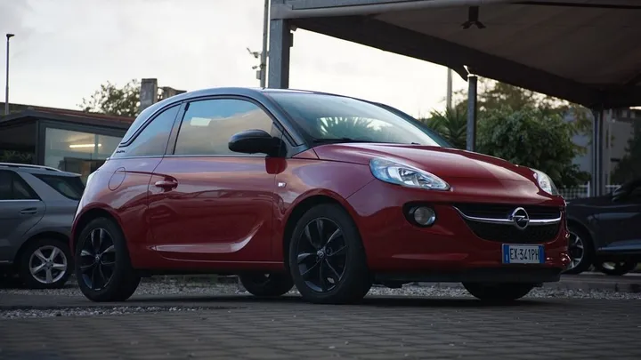 Opel Adam