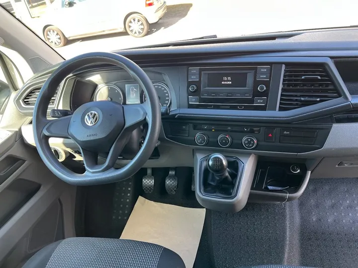 Volkswagen T6 Transporter