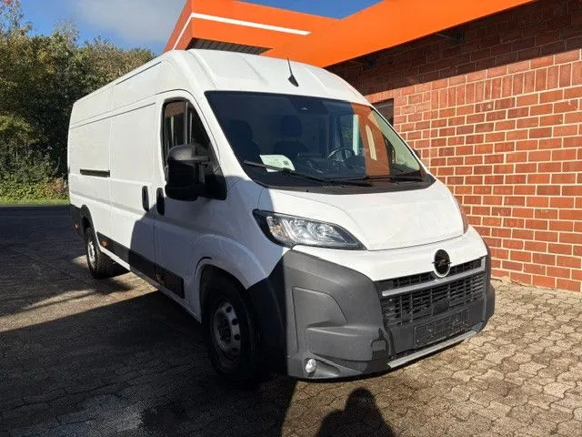 Opel Movano