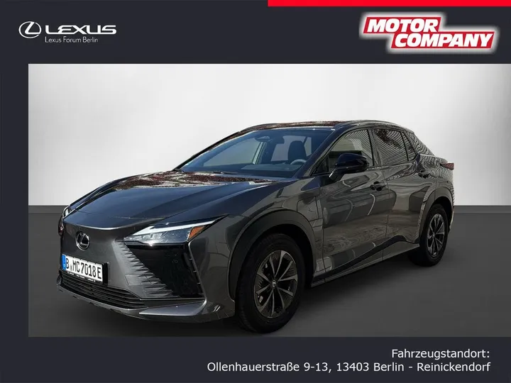 Lexus RZ