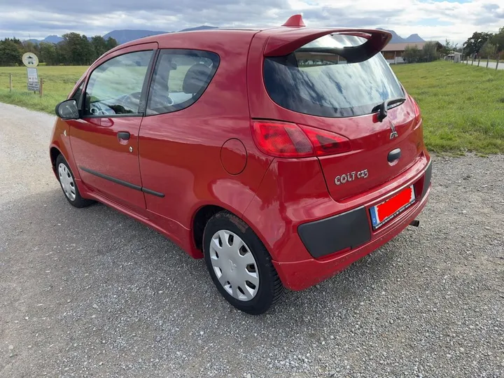 Mitsubishi Colt