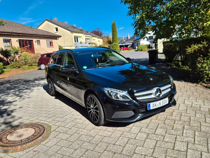 Mercedes-Benz C 200