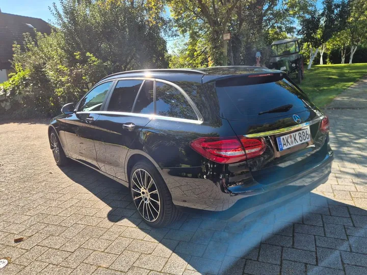 Mercedes-Benz C 200