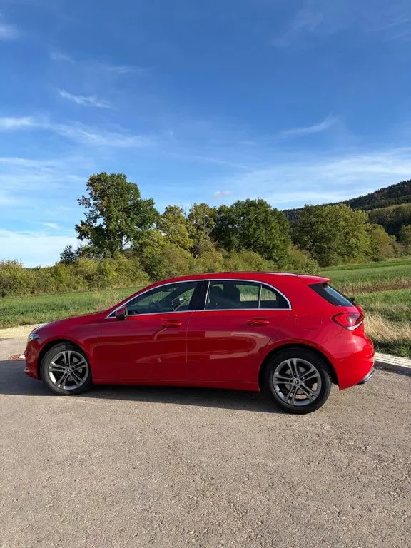 Mercedes-Benz A 180