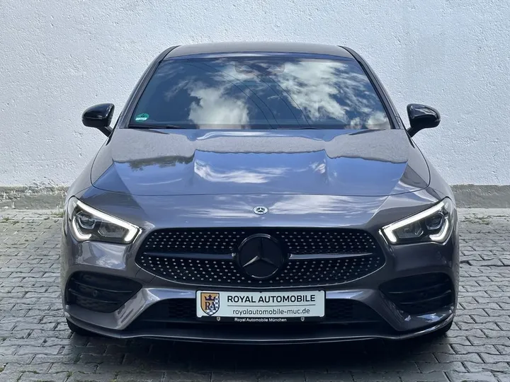 Mercedes-Benz CLA 180