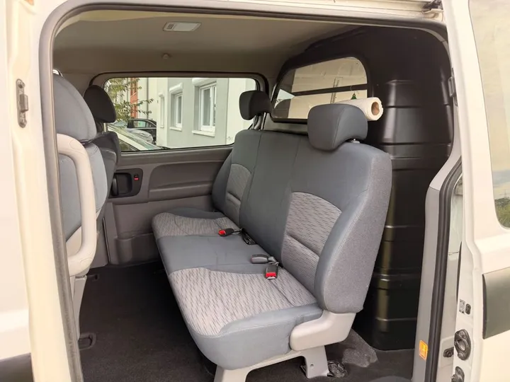 Hyundai H-1