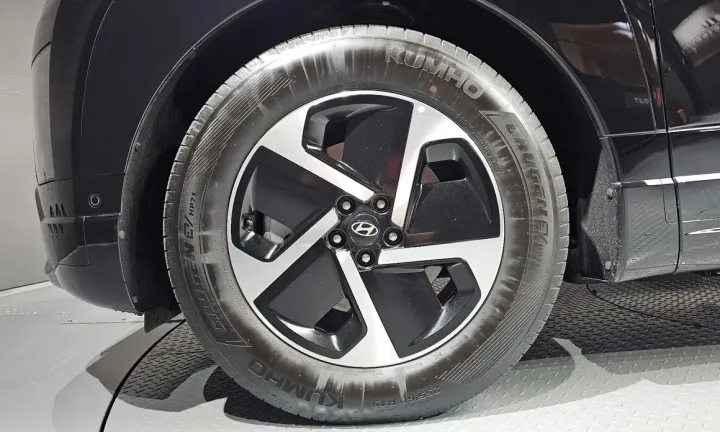 Hyundai Ioniq9