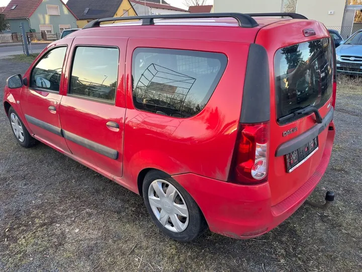 Dacia Logan