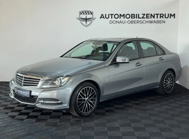 Mercedes-Benz C 180