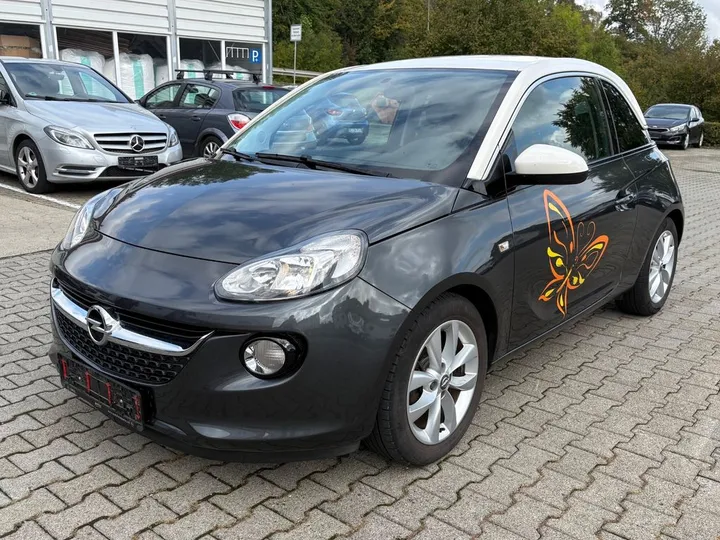 Opel Adam