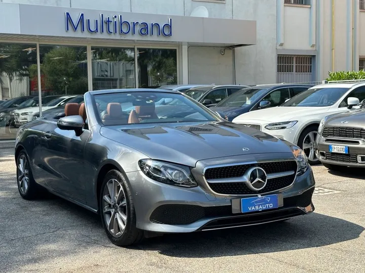 Mercedes-Benz E 220