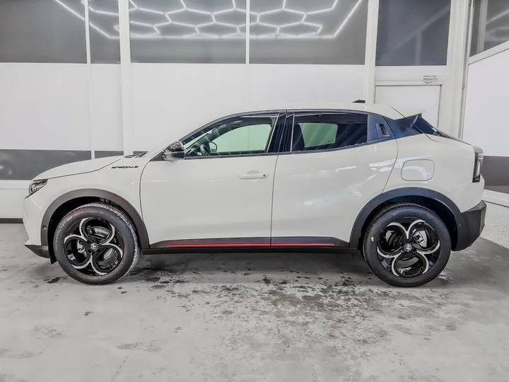 Alfa Romeo Junior