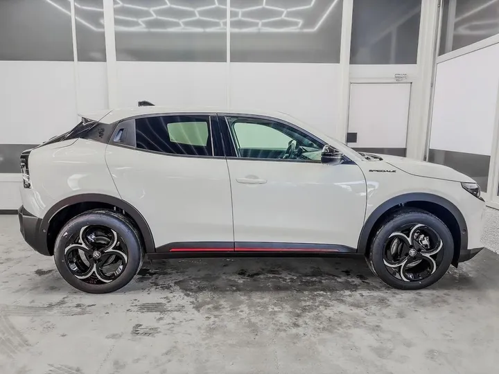 Alfa Romeo Junior