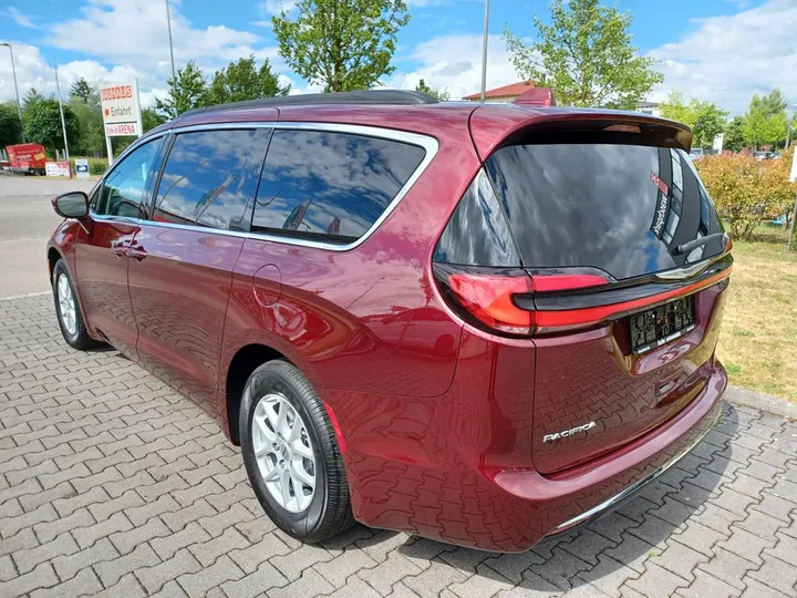 Chrysler Pacifica