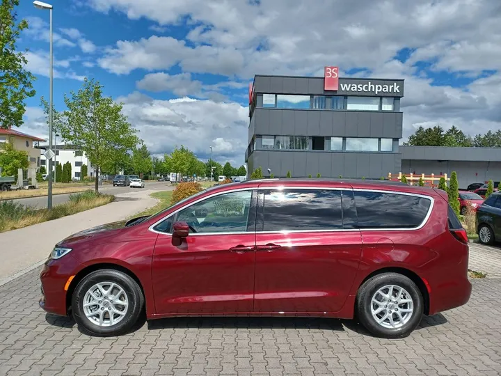 Chrysler Pacifica