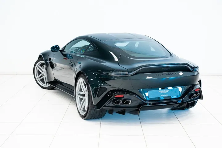 Aston Martin V8 Vantage