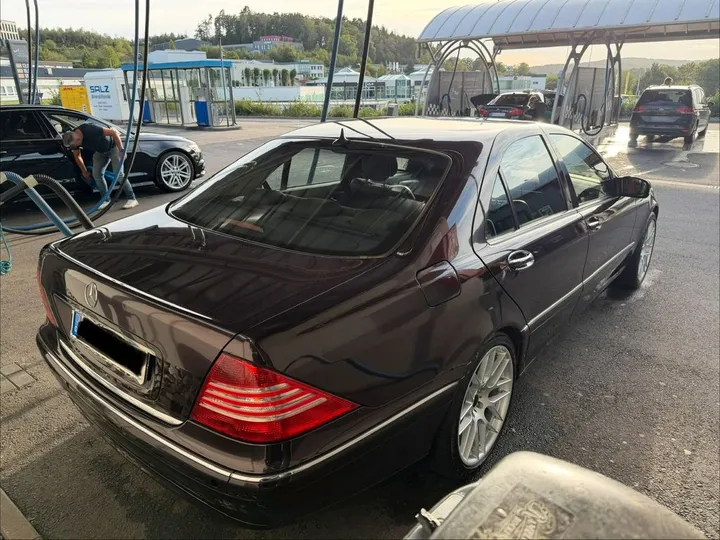 Mercedes-Benz S 320