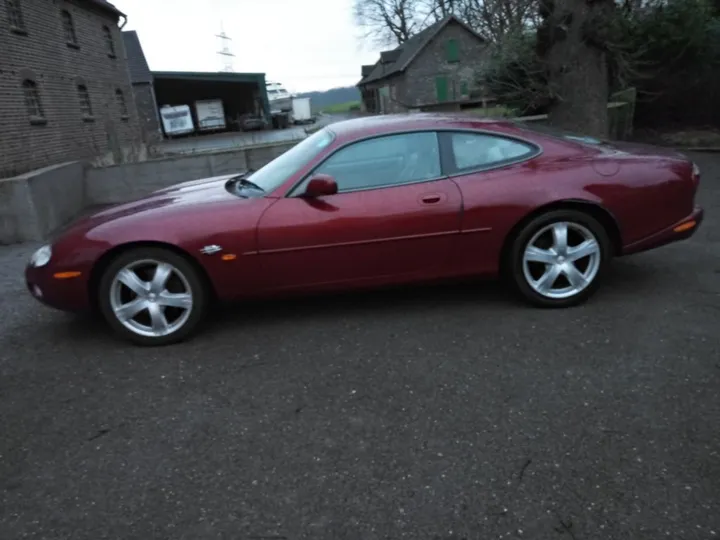Jaguar XK8