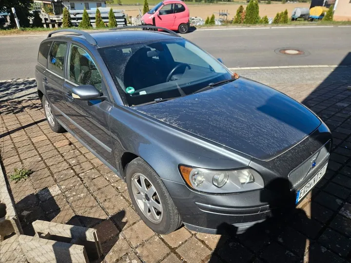 Volvo V50