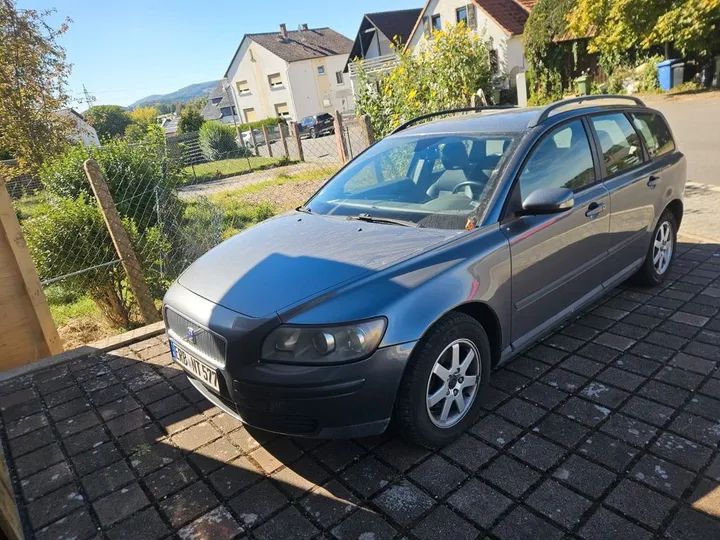 Volvo V50