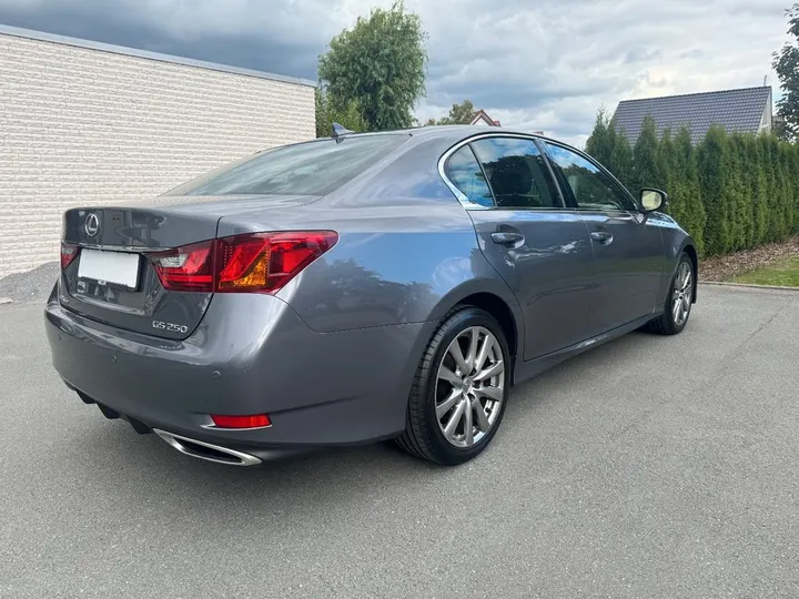 Lexus GS 250