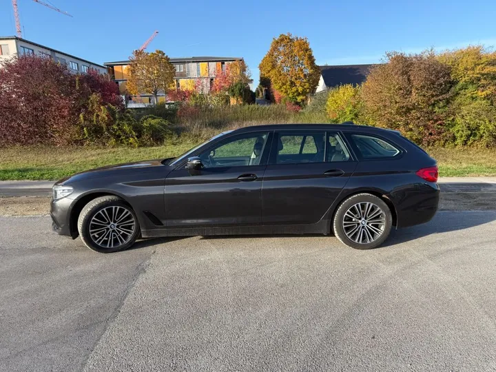 BMW 520