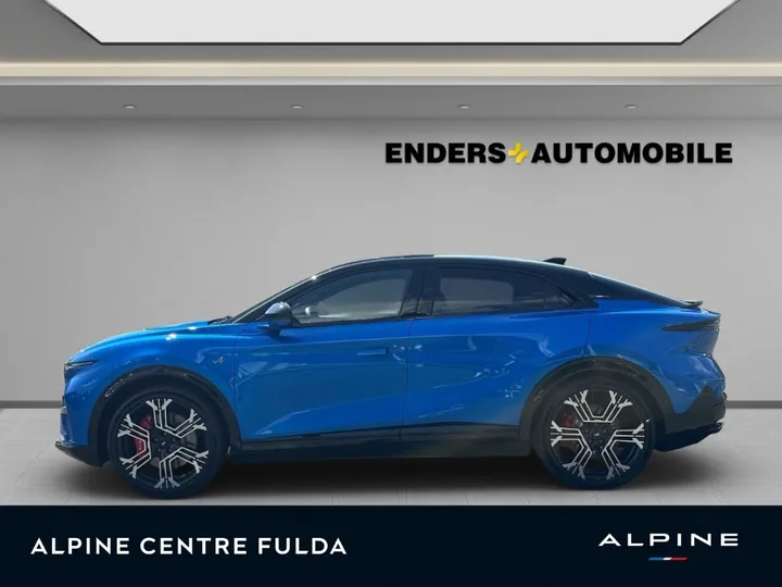 Alpine A390